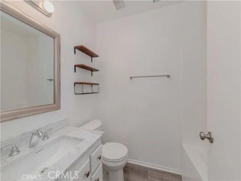 17722 Sergio Cir 203 , Huntington Beach, CA