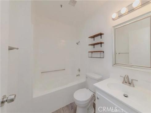 17722 Sergio Cir 203 , Huntington Beach, CA