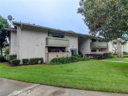8633 Portola 16H Court, Huntington Beach, CA