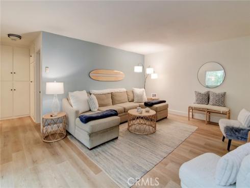 8633 Portola 16H Court, Huntington Beach, CA