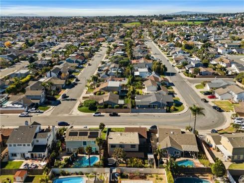 19782 Felcliff , Huntington Beach, CA