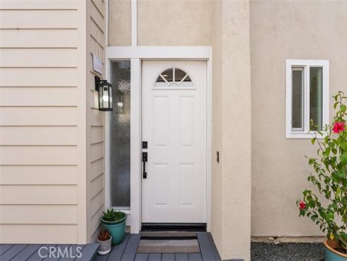 19662  Stern Lane  , Huntington Beach, CA