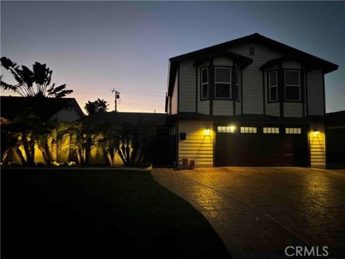 20761  Catamaran  , Huntington Beach, CA