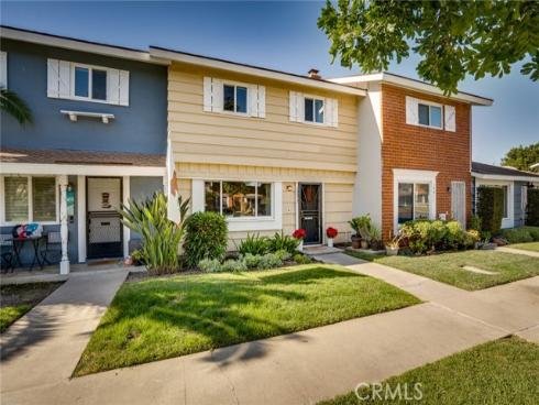 19917  Piccadilly  , Huntington Beach, CA