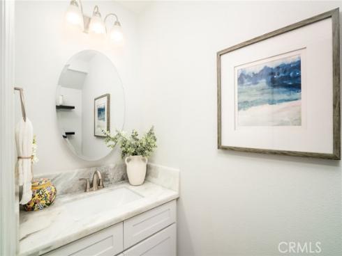 19917  Piccadilly  , Huntington Beach, CA