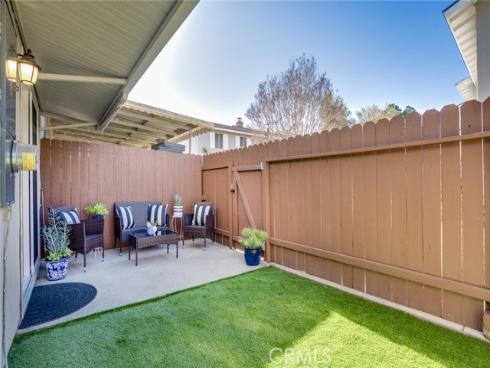 19917  Piccadilly  , Huntington Beach, CA