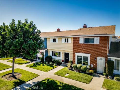 19917  Piccadilly  , Huntington Beach, CA