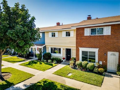 19917  Piccadilly  , Huntington Beach, CA