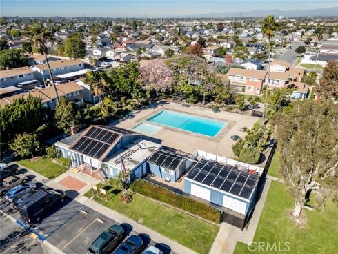 19917  Piccadilly  , Huntington Beach, CA