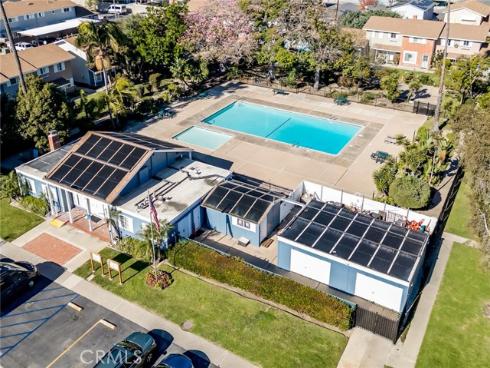 19917  Piccadilly  , Huntington Beach, CA