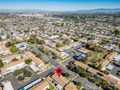 19917  Piccadilly  , Huntington Beach, CA