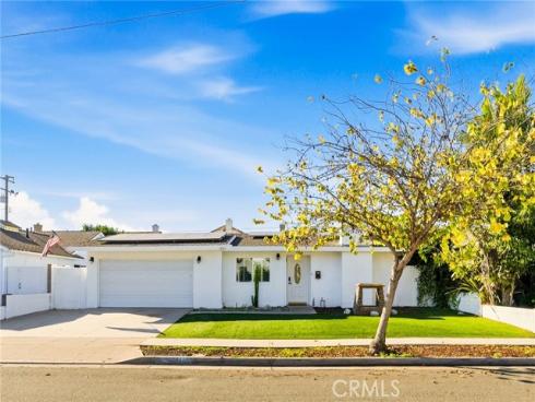 15311 Yorkshire Lane, Huntington Beach, CA