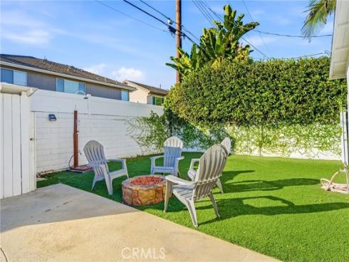 15311 Yorkshire Lane, Huntington Beach, CA