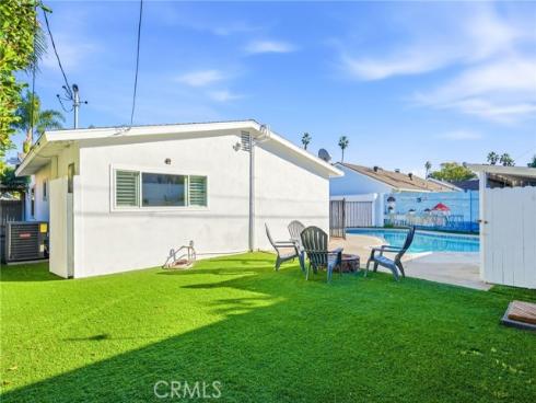 15311 Yorkshire Lane, Huntington Beach, CA