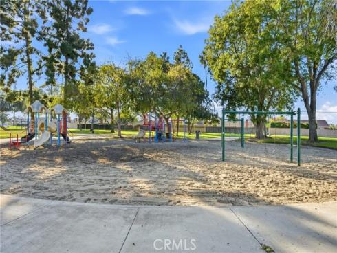 15311 Yorkshire Lane, Huntington Beach, CA