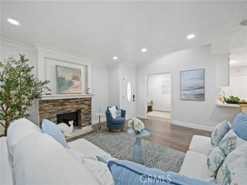 15311 Yorkshire Lane, Huntington Beach, CA