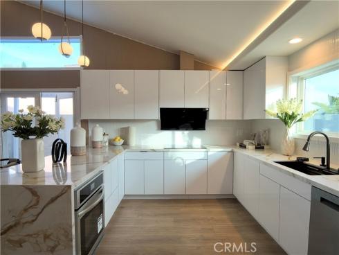 9331 Cape Cod Drive, Huntington Beach, CA