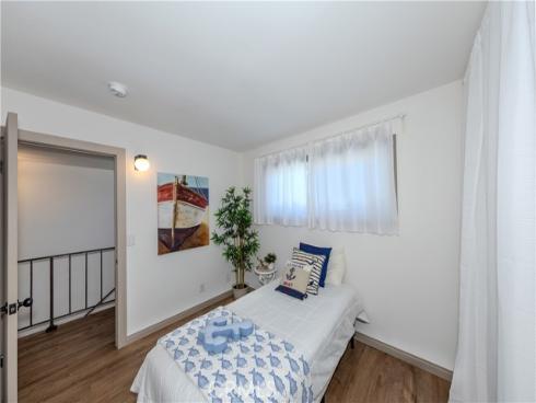 20319 Gardenia , Huntington Beach, CA