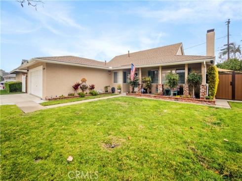 14942 Quill Circle, Huntington Beach, CA