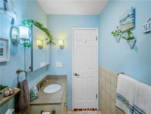 14942 Quill Circle, Huntington Beach, CA