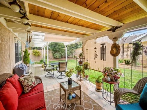 14942 Quill Circle, Huntington Beach, CA