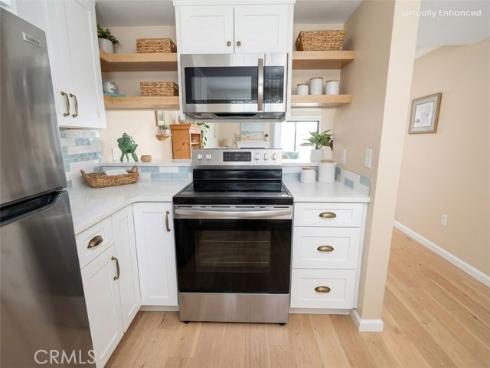 4682  Warner  B103  Avenue, Huntington Beach, CA