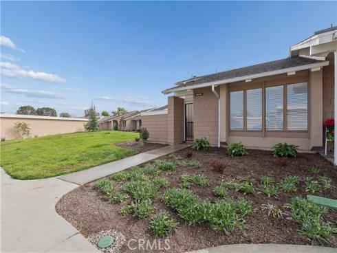 8855 Sutter C-520 Circle, Huntington Beach, CA