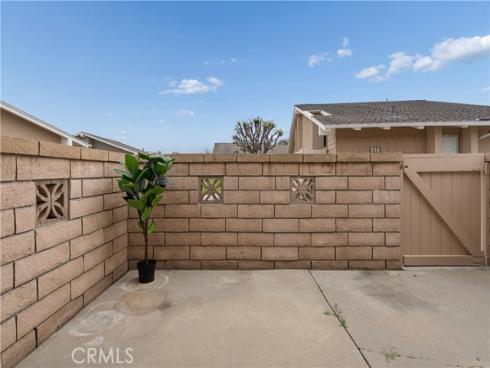 8855 Sutter C-520 Circle, Huntington Beach, CA