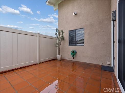 8855 Sutter C-520 Circle, Huntington Beach, CA