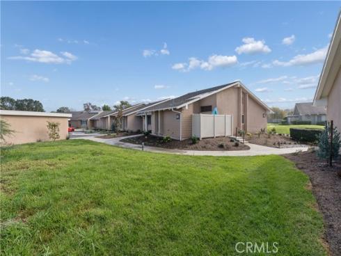 8855 Sutter C-520 Circle, Huntington Beach, CA