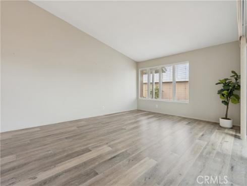 8855 Sutter C-520 Circle, Huntington Beach, CA