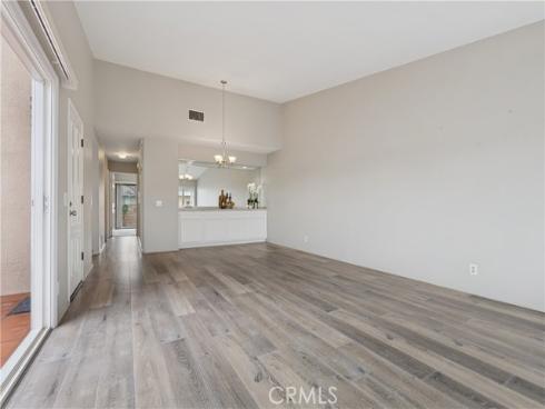 8855 Sutter C-520 Circle, Huntington Beach, CA