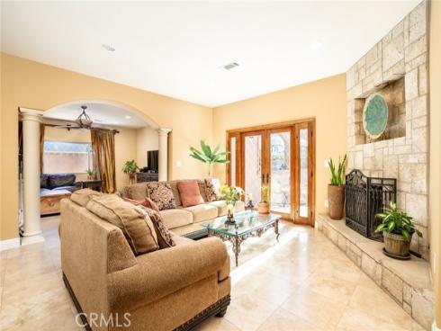 5162 Edinger , Huntington Beach, CA