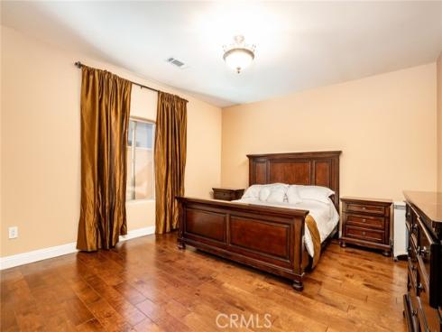 5162 Edinger , Huntington Beach, CA