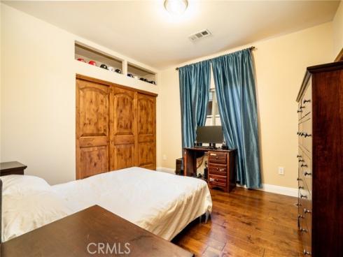 5162 Edinger , Huntington Beach, CA