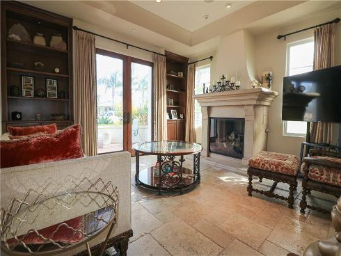 1119 Pine , Huntington Beach, CA