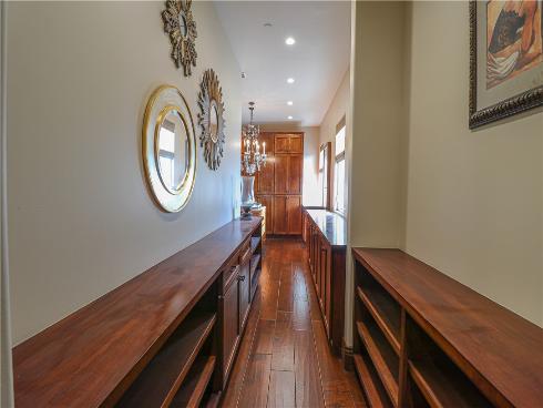 1119 Pine , Huntington Beach, CA