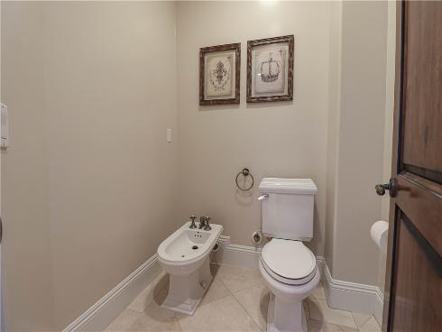 1119 Pine , Huntington Beach, CA