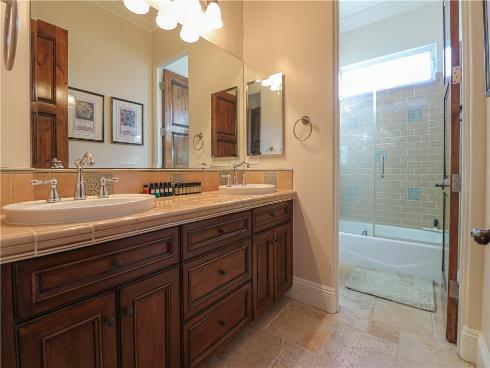 1119 Pine , Huntington Beach, CA