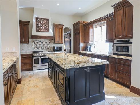 1119 Pine , Huntington Beach, CA