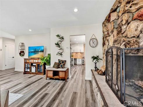 8021 Sterling , Huntington Beach, CA