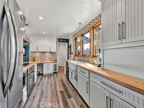 8021 Sterling , Huntington Beach, CA