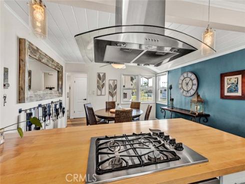 8021 Sterling , Huntington Beach, CA