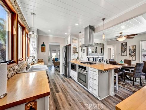 8021 Sterling , Huntington Beach, CA