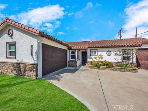 8021 Sterling , Huntington Beach, CA