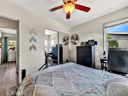 8021 Sterling , Huntington Beach, CA