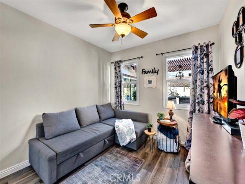 8021 Sterling , Huntington Beach, CA