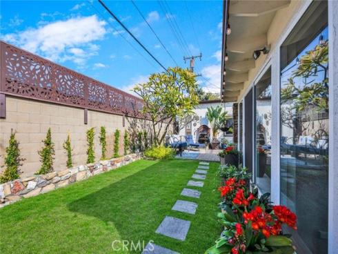 8021 Sterling , Huntington Beach, CA