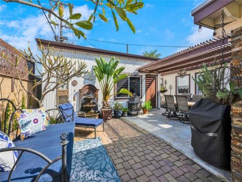 8021 Sterling , Huntington Beach, CA