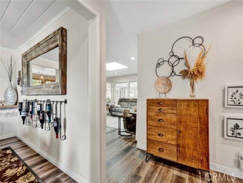 8021 Sterling , Huntington Beach, CA